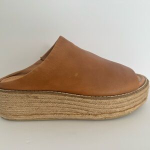 Diba Tan slip-on with Woven Platform